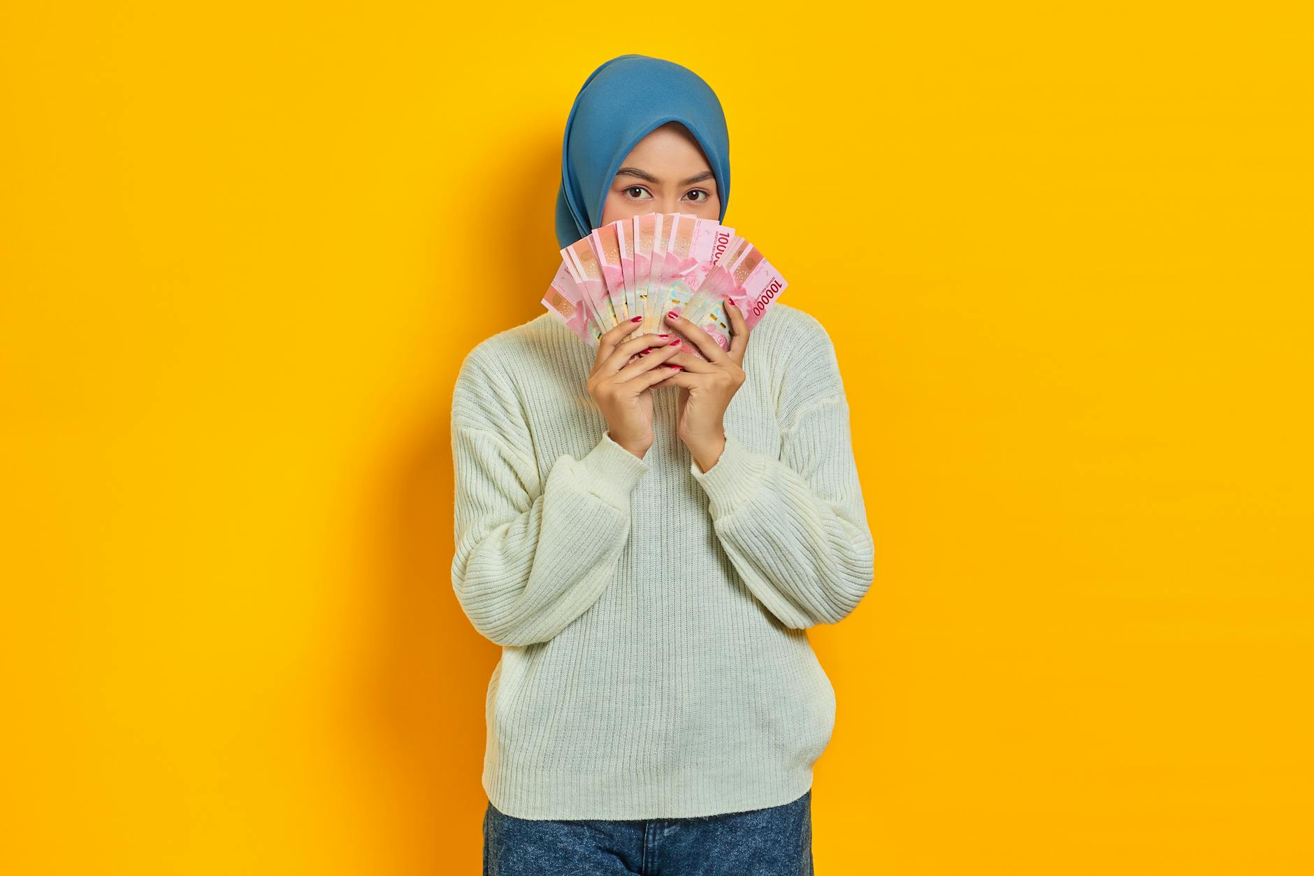 grafik kenaikan laba perusahaan keuangan tahun ini
